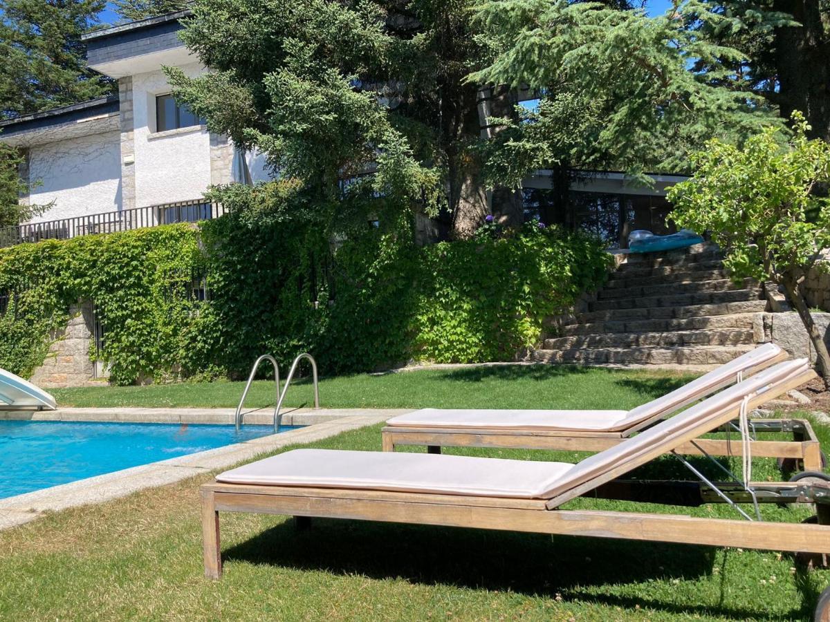 Los Cedros, Gran Chalet Con Piscina Y Apartamento En Navacerrada Εξωτερικό φωτογραφία
